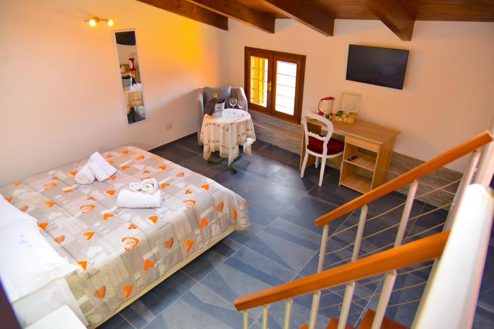 La Plaza B&B Cavaglia Екстер'єр фото